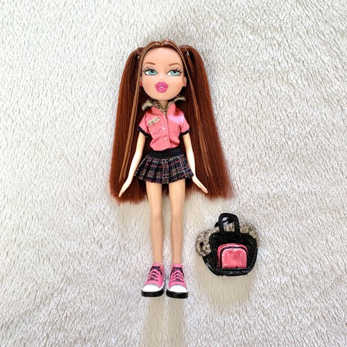 Bratz play sportz bowlin - play, bowlin'