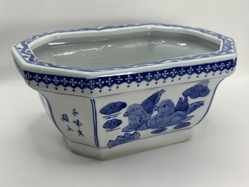 Vintage blue white octagonal - white,