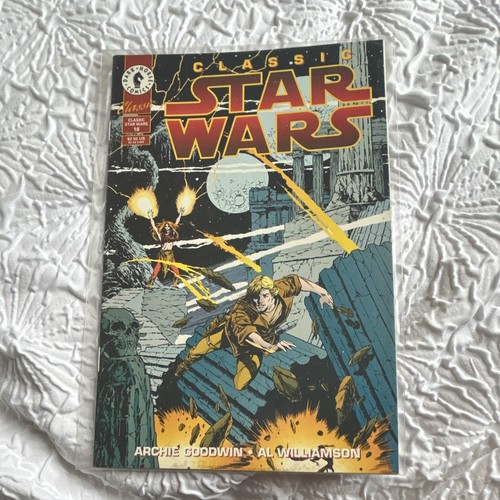 Dark horse comics - horse,