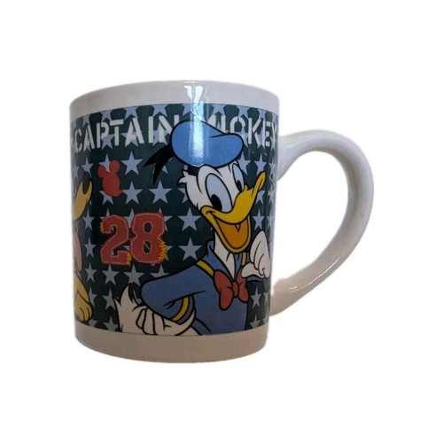 Disney captain mickey donald - mickey,