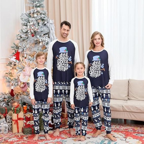 Family matching christmas - uk,