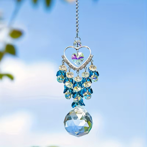 Glass crystal heart - /,