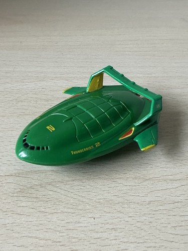 2004 bandai thunderbird - 2004,