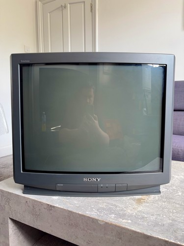 Sony trinitron 25x5u - trinitron, 25"