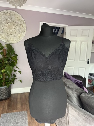 New black soft lace - black,