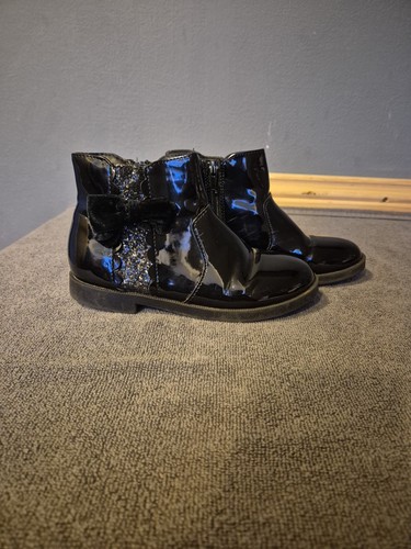 Girls black boots size 13 - boots,