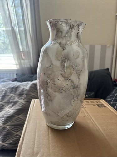 Hand blown glass art - vase, 26cm