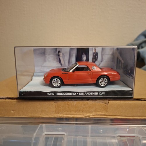 Fabbri james bond cars ford - ,