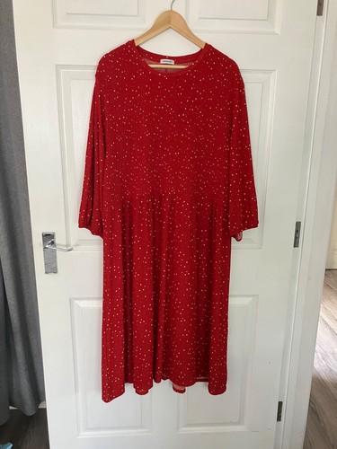 Ladies size damart red - size,
