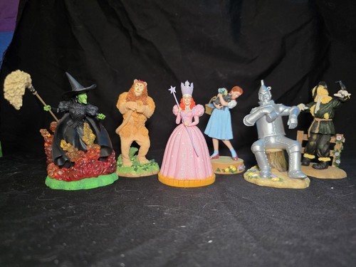 Enesco wizard figurine - of, oz