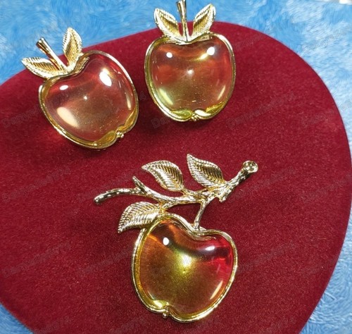 Apple lucite jelly - jelly, belly