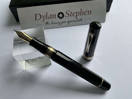 Omas 557 paragon black and - omas,
