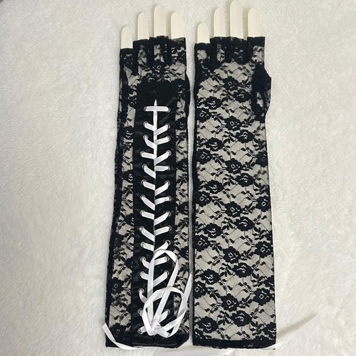 Gothic lace fingerless gloves - gothic,