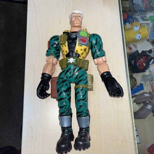 Hasbro small soldiers chip - hasbro,