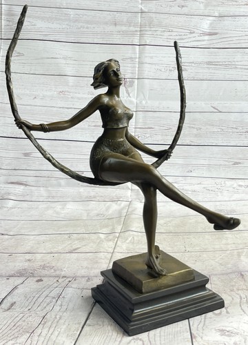Art deco hand - hand, made