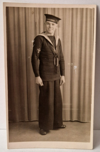 Royal navy sailor - sailor, studio