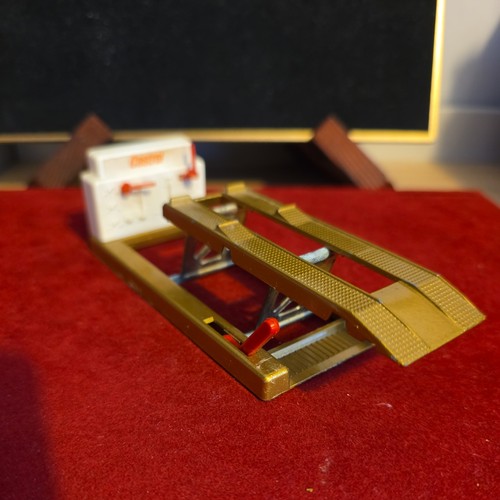 Matchbox service ramp - no,