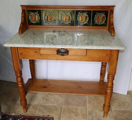 Victorian pine washstand with - pine,