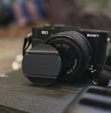 Sony cyber shot dsc rx1 - cyber-shot, 24.3mp
