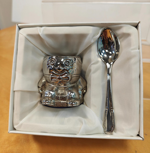 Vintage silver plated - silver, humpty