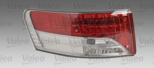 Toyota avensis rear - toyota,