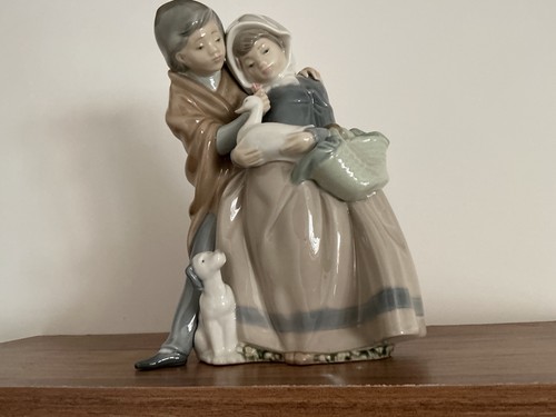 Lladro nao porcelain figurine - nao,
