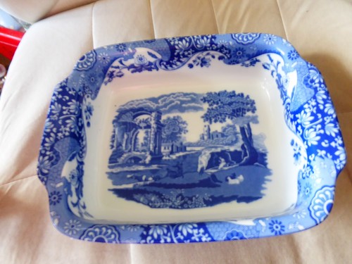 Spode blue italian medium oven - medium,
