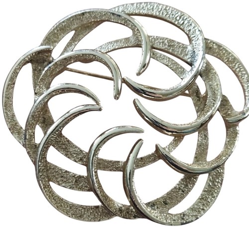 Vintage sarah coventry brooch - vintage,
