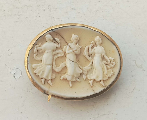 Antique 19th three - 19th, graces