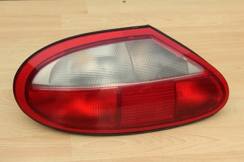Left rear tail light - left,
