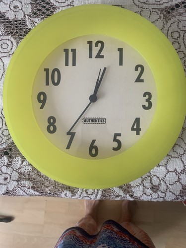Wall clock diameter - ,
