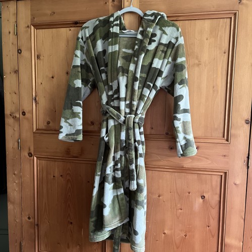Camouflage dressing gown - dressing,