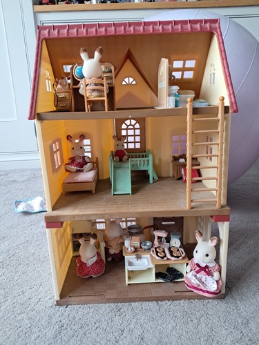 Sylvanian families cosy - families,