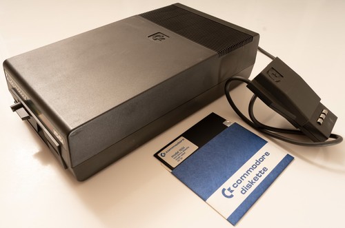 Commodore 1551 floppy disk - 1551,