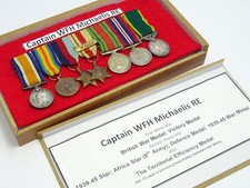 WW1 & WW2 Miniature Medal