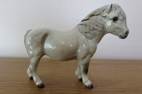 Royal doulton figurine dapple - royal,