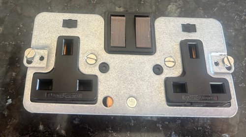 Wandsworth double socket back - wandsworth,