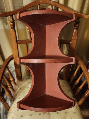 Vintage painted hanging corner - painted,