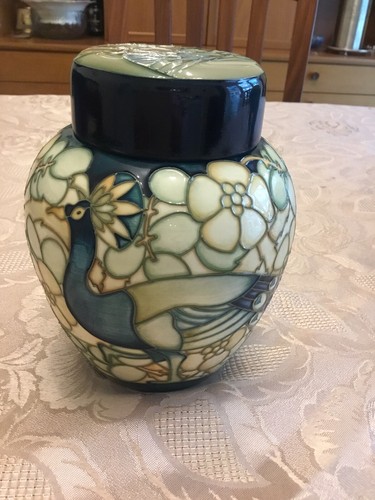 Moorcroft ginger jar trial - ginger,