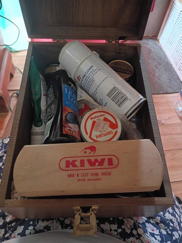 Shoe shine wooden box - box, kit