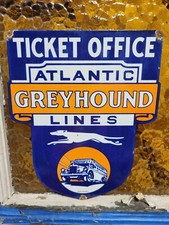 VINTAGE GREYHOUND PORCELAIN