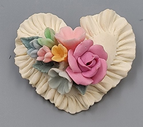 Heart flowers ruffles - heart,