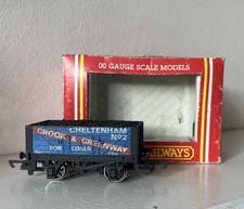 OO Gauge Hornby R024 Crook &