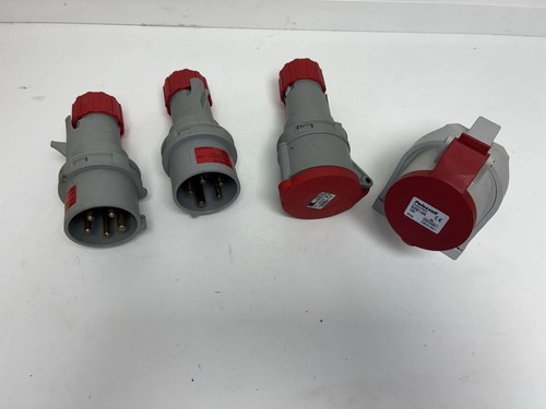 Amp pin plug - 16,