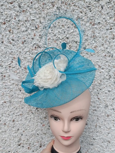 Fascinator turquoise with
