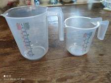 2 Stackable Plastic Jugs by Plastic:  500ml & 250ml