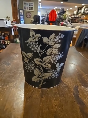 Vintage decoware metal - vintage,