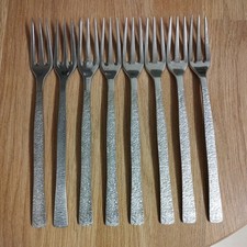 8 Viners STUDIO Bark Dinner /