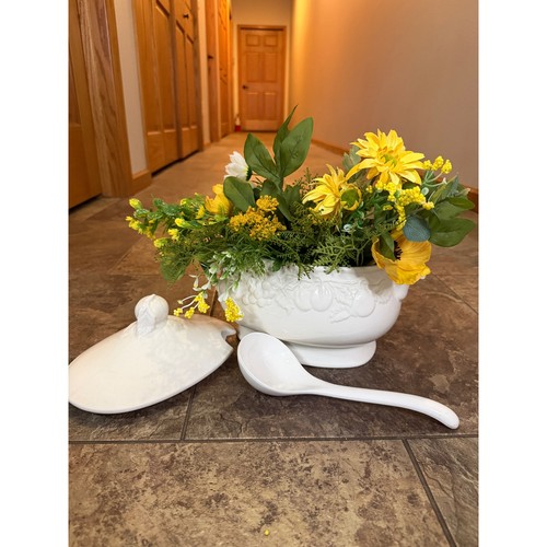 Vintage white ceramic - vintage, soup