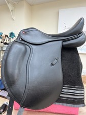 17" Whittaker Harrogate dressage saddle, Adjustable gullet
